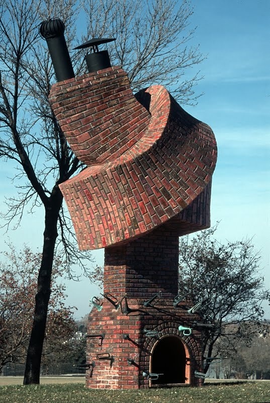 12 Unusual Buildings that It's Good to be Seen ...