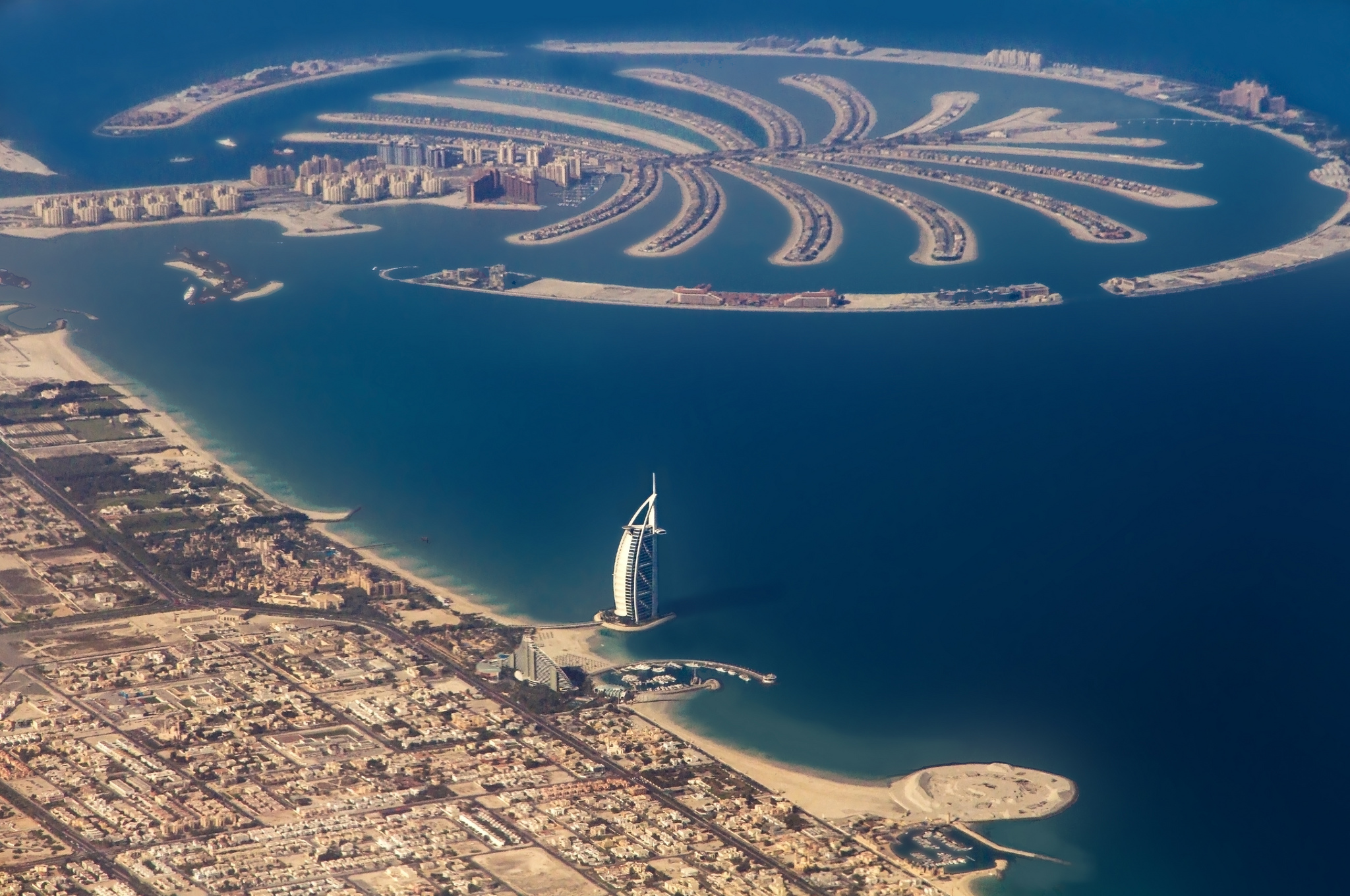 Top 5 Places to Visit in Dubai - YourAmazingPlaces.com