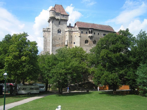  Castle Liechtenstein (1) 