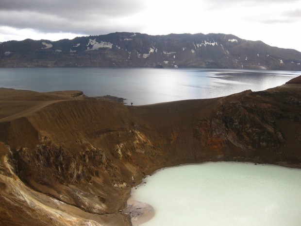 Askja, Huge volcanic lake (2)