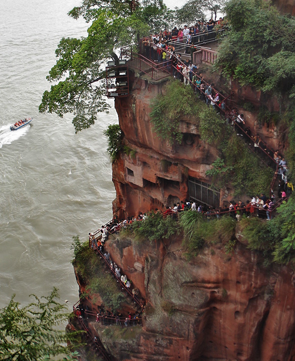 Bow in Front of The Leshan Giant Buddha, Worlds Biggest Buddha Statue