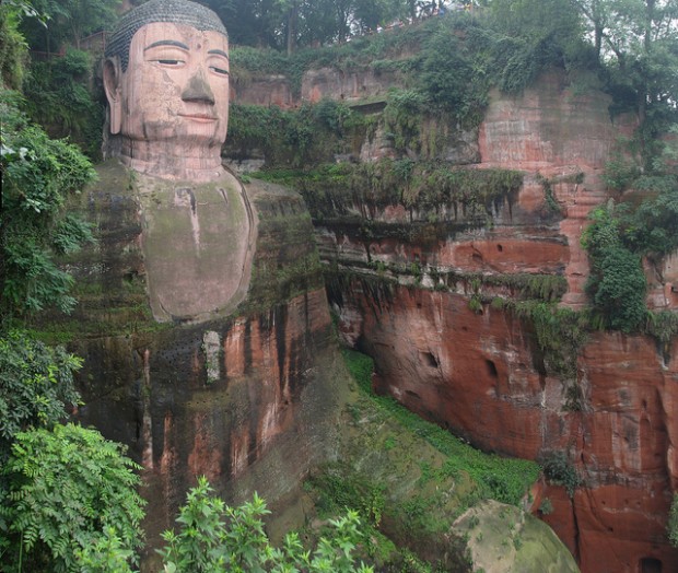 Bow in Front of The Leshan Giant Buddha, Worlds Biggest Buddha Statue