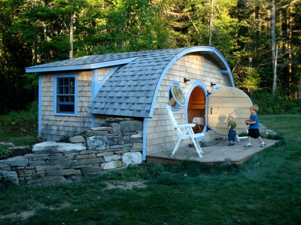 Hobbit Hole 'Tiny House' Cottage ' srcset=