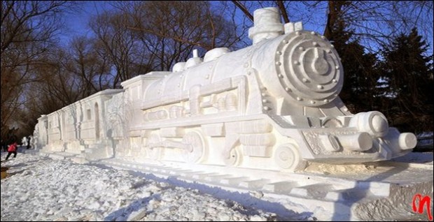 30 Stunning Snow Sculptures - Part 1