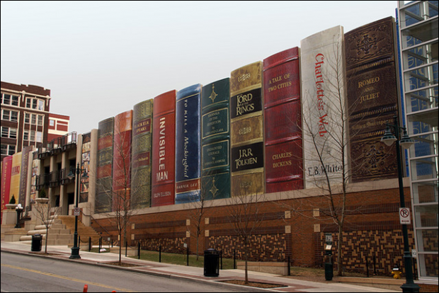 Kansas-City-Public-Library’s-Parking-Garage-620x414 15 Bizarre and Incredible Building Design