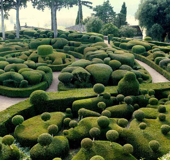 Marqueyssac-Gardens-–-Vézac-France 40 Incredible Photos of Breathtaking Places
