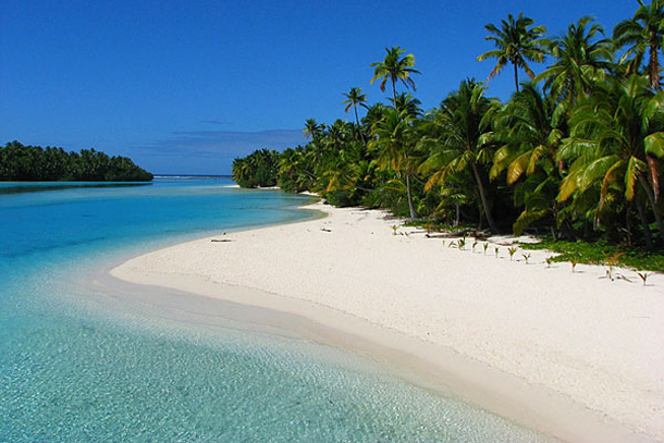 30 of the Coolest Beaches in the World that you must visit in 2013!