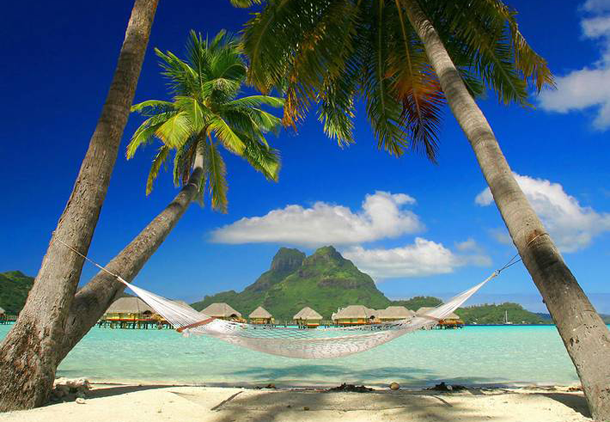 30 of the Coolest Beaches in the World that you must visit in 2013!