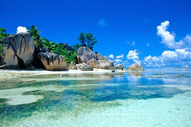 30 of the Coolest Beaches in the World that you must visit in 2013!
