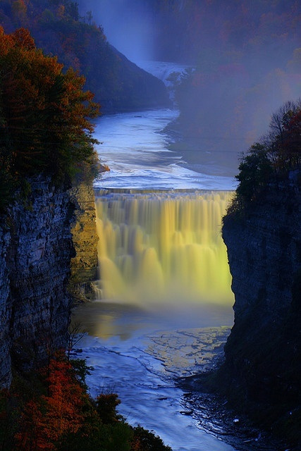 Amazing-View-of-Genesee-River-USA