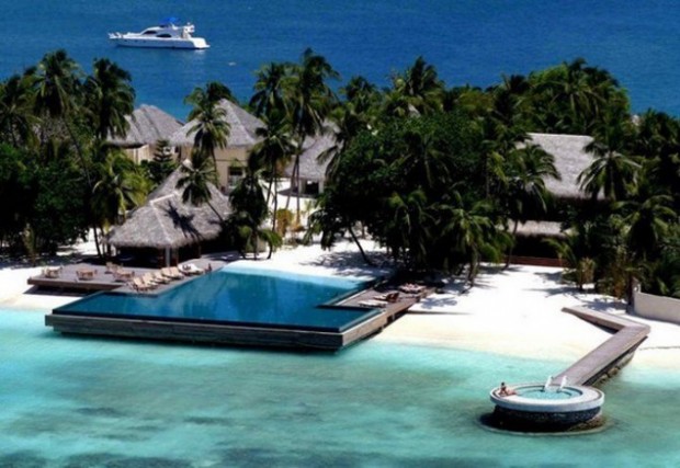 Pool32-620x427 40 Spectacular Pools That Will Rock Your Senses