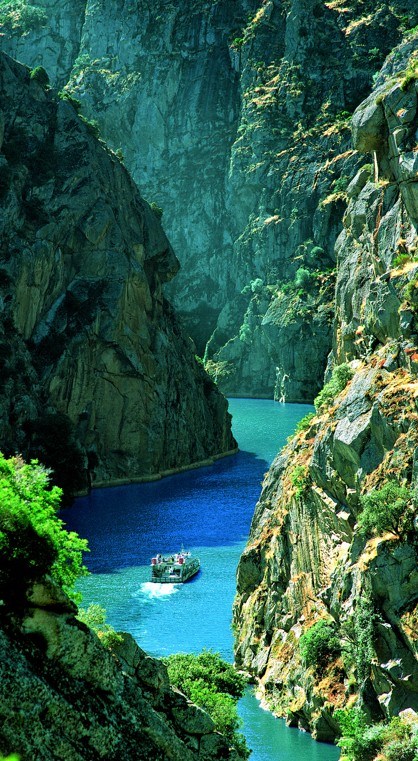 River-in-northern-Portugal