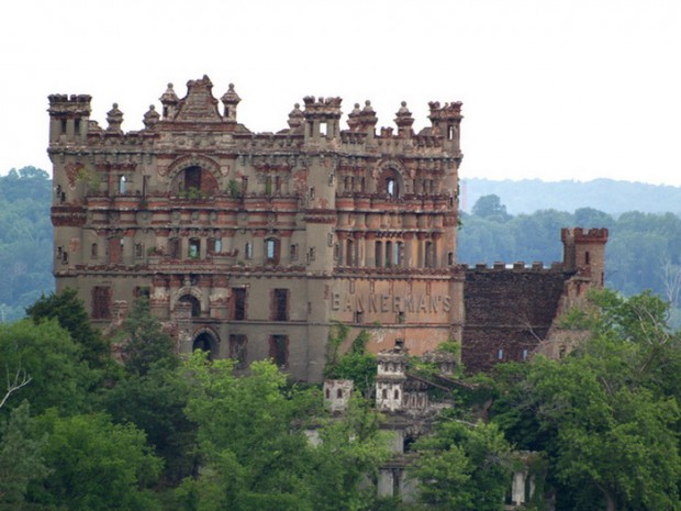 9 Of The Most Beautiful Abandoned Castles Around The World