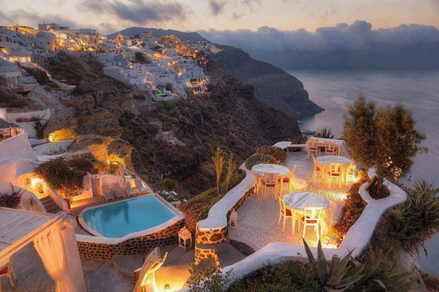 Andronis-Luxury-Suites-Santorini-Greece-620x413 11 Beauteous Places Only For Your Eyes