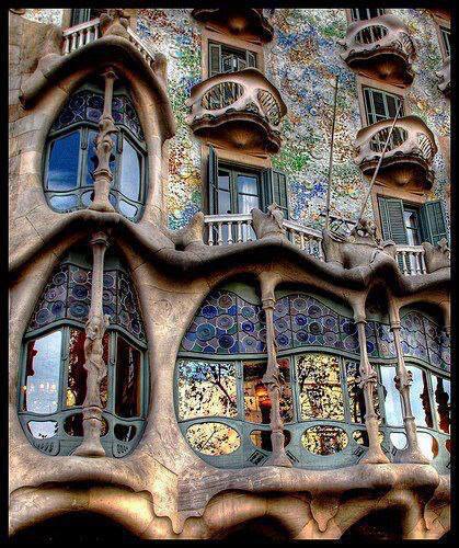 Casa-Batlló-is-an-amazing-building-restored-by-Antoni-Gaudí-Barcelona-Spain 15 Breathtaking Views