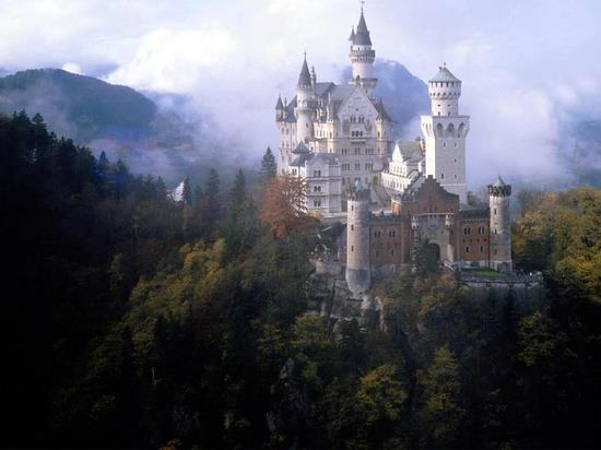 Neuschwanstein-Castle-is-a-19th-century-Romanesque-Revival-palace-on-a-rugged-hill-above-the-village-of-Hohenschwangau-near-Füssen-in-southwest-Bavaria-Germany. 20 Charming Places That Everyone Should Visit One Day