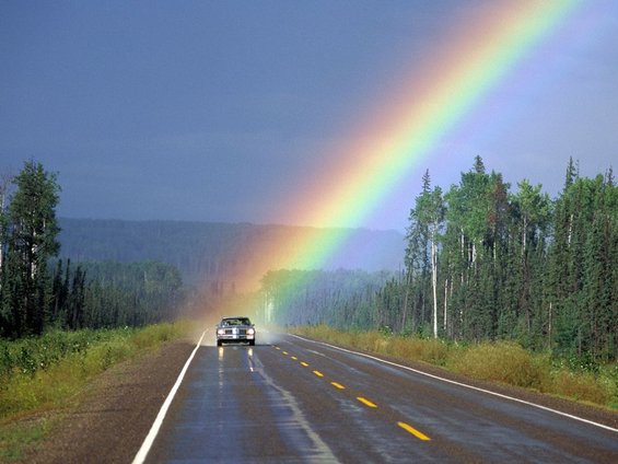 15 Photos How Does It Look the End of a Rainbow