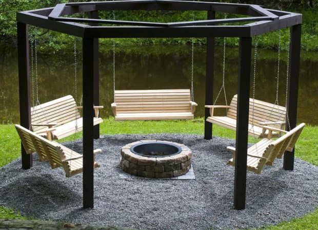 15 DIY Ideas to Make Your Backyard Even More Amazing