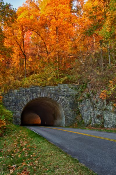 Blue-Ridge-Parkway 13 Inspirational Autumn Pictures