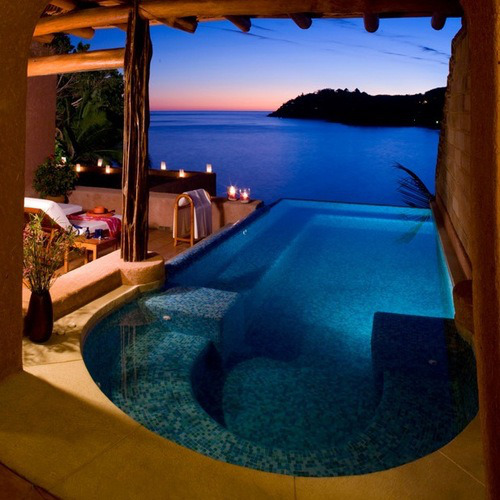 Dusk-Zihuatanejo-Mexico 101 Most Magnificent Places Made by Nature or Touched by a Man Hand (part 3)