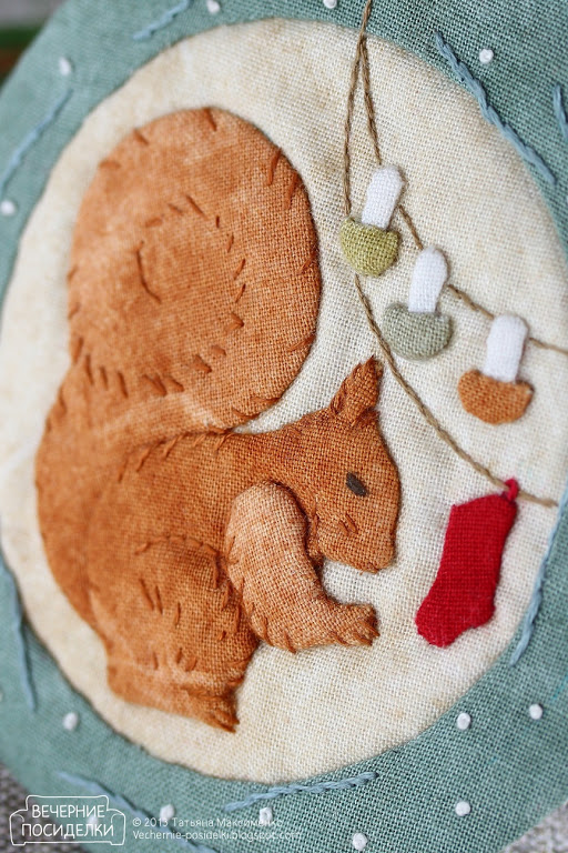 squirell04 15 DIY Christmas Ornaments Made by Grandma Fabric