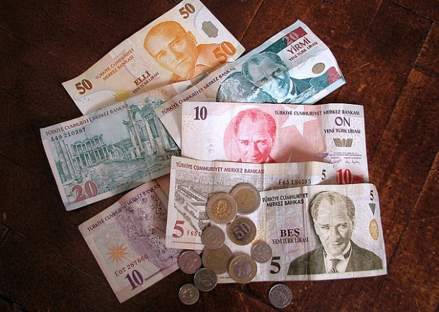 lira-620x441 From Texas to the Republic of Turkey: 6 Tips to Prepare for your Trip