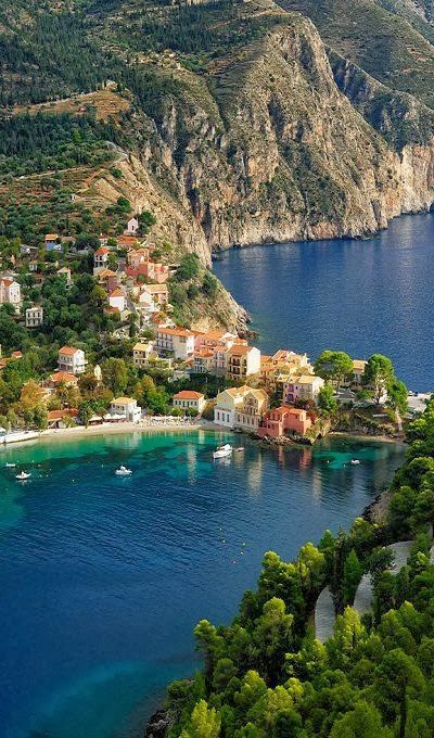 Assos-Village-Kefalonia-Greece 101 Most Magnificent Places Made By Nature Or Touched by a Man Hand (part 5)