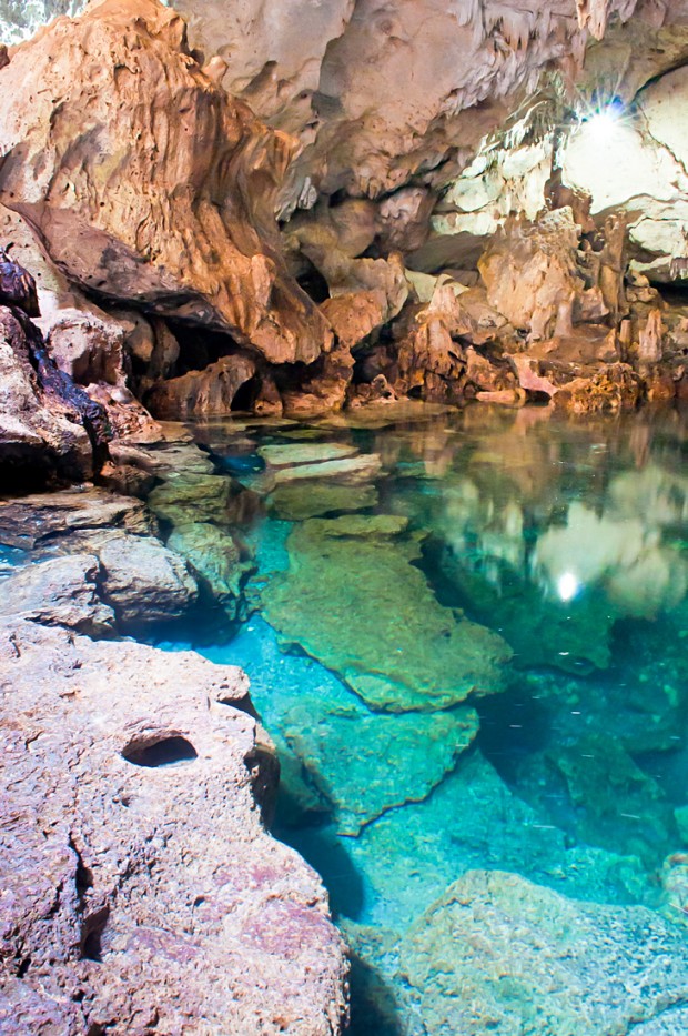 Hinagdanan-Cave-Panglao-Bohol-620x933 10 Reasons Why You Should Visit Philippines in Photos