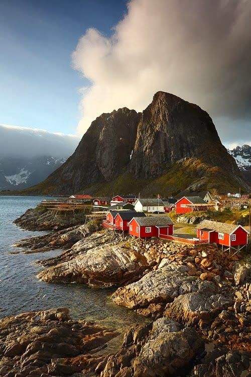 Lofoten-Island-Norway 101 Most Magnificent Places Made By Nature Or Touched by a Man Hand (part 5)