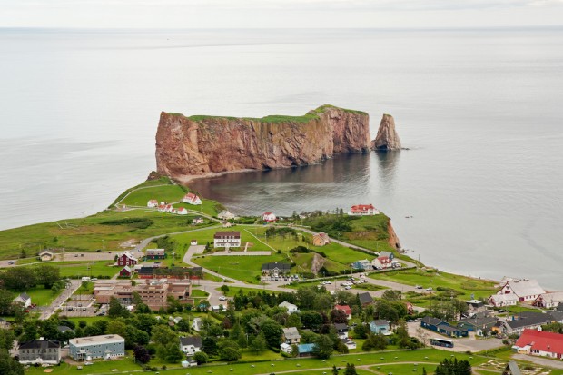 Percé-Quebec-Canada-620x413 7 Beautiful Places You Should Visit This Spring
