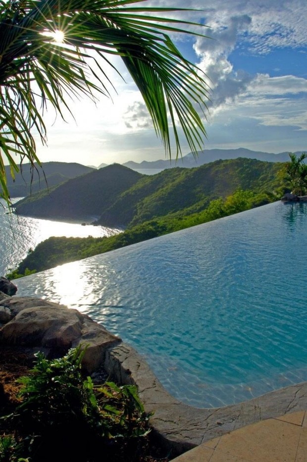 Peter-Island-Falcon’s-Nest-British-Virgin-Islands-620x933 9 Coastal Places for Chilling in the Hot Summer