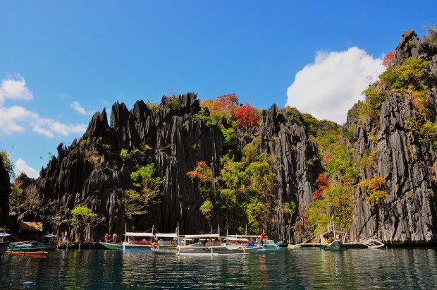 Twin-Lagoon-620x411 10 Reasons Why You Should Visit Philippines in Photos