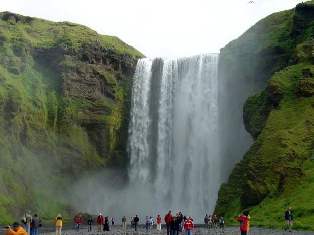 104 World’s Most Famous And Amazing Waterfalls – part 4