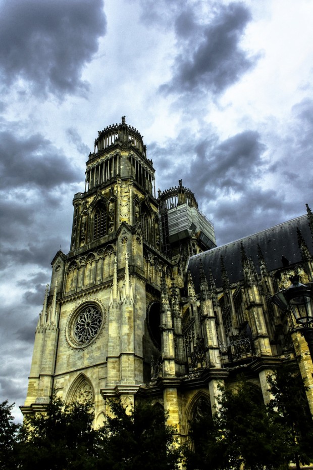 Orleans-Centre-620x930 12 Photos of Most Beautiful Places In France
