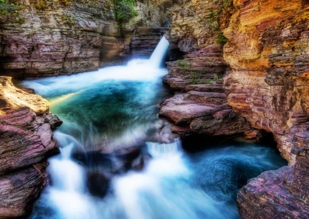The-Hidden-Icy-Blue-Vortex-GlacierNational-Park-Montana-620x439 8 Of The Most Popular Places Around The World