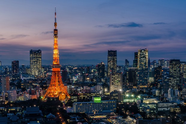 10 Colorful Tokyo Nightscapes