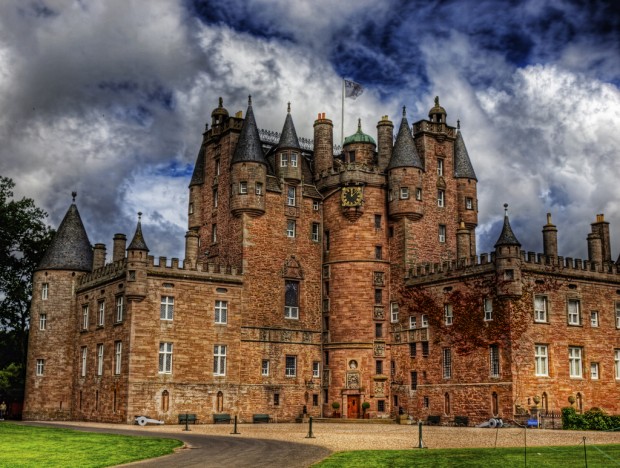 See Scotland Through 8 Magnificent Photos