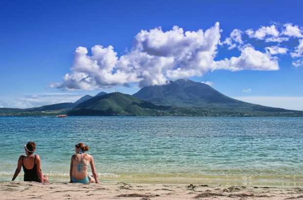 Nevis-from-St.-Kitts-620x410 Saint Kitts - 9 Scenes of Ocean, Mountain and Rainforest