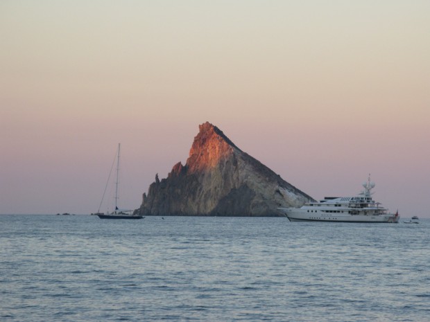 9 Cool Pics of Panarea Island in Italy