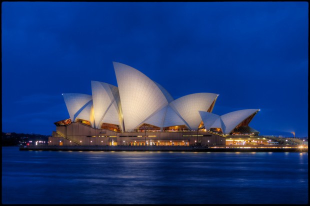 Sydney-Opera-House-1-620x412 Experience the Glamour of Sydney