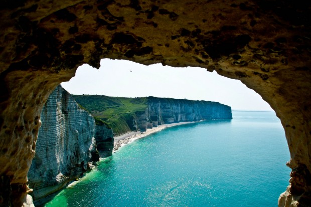 Étretat-Normandy-France-620x413 Normandy - The Well Known Region of France