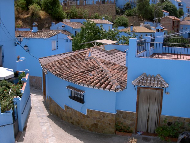 Look at the Blue Village in the Spanish Home of Smurfs!