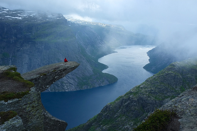 Trolltunga – Unusual Rock in Norway That Offers a Spectacular View