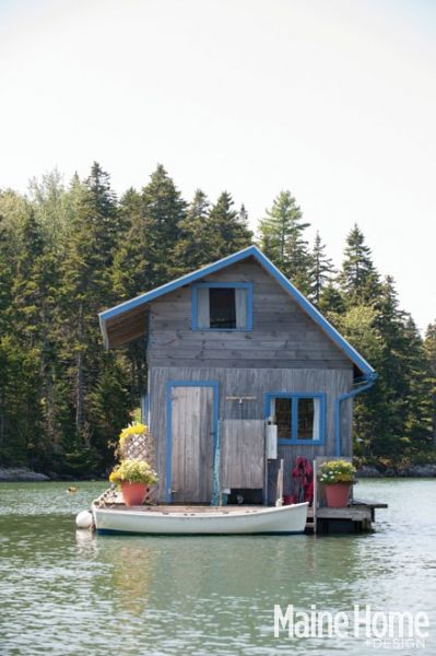 A Floating Home - A Real Heaven for a Couple from North Heaven, Maine