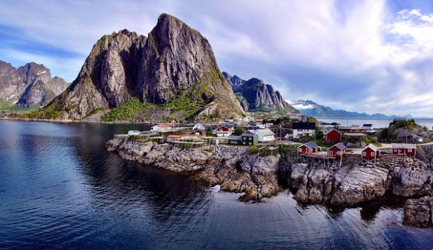 Reine - The Most Beautiful Village in Norway
