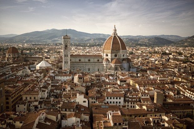 Go to Florence and See Artistic and Architectural Heritage, which somehow only Italy knows how to Provide