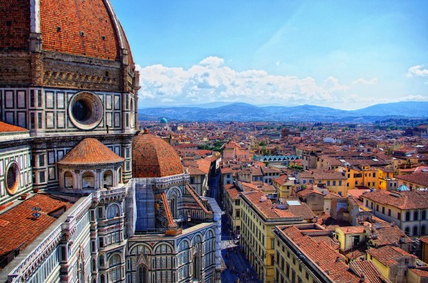Go to Florence and See Artistic and Architectural Heritage, which somehow only Italy knows how to Provide