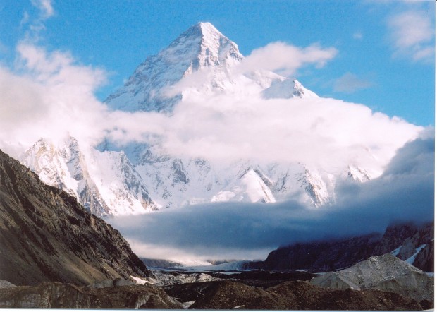 Despite the Danger, K2 Mountain Continue with Magnetizing Climbers
