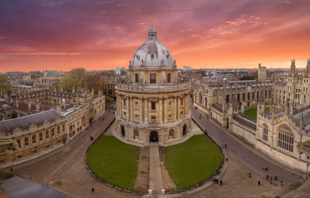 Take a Walk Through Oxford