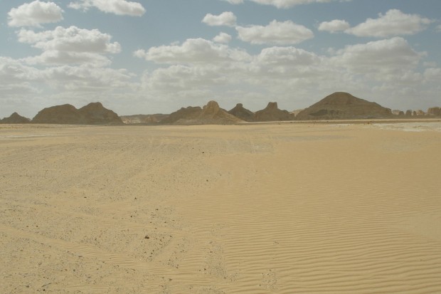 A Stroll through Sahara el Beyda, the White Desert in Egypt